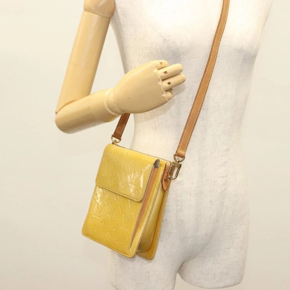 LOUIS VUITTON Monogram Vernis Motto Accessory Pouch Beige